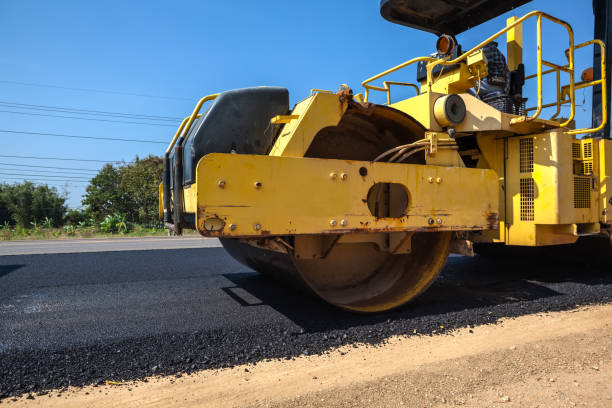 Best Custom Driveway Pavers  in Greendale, WI